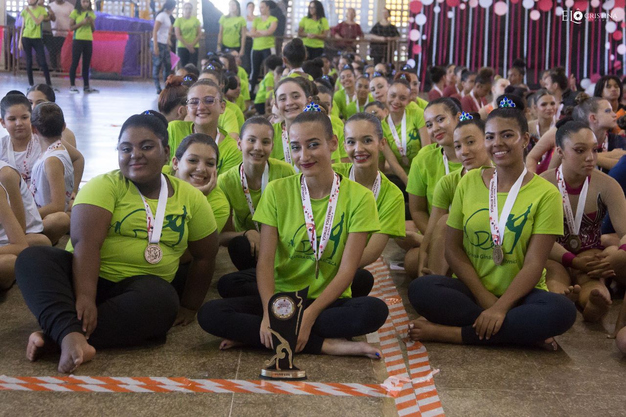 Ginástica rítmica de Araçatuba conquista 11 medalhas em Amparo (SP) -  Araçatuba Acontece