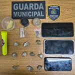 Quatro adolescentes são flagrados em casa desocupada com drogas em Araçatuba