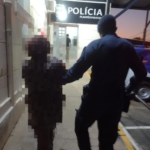 Grávida é levada à delegacia após ameaçar marido com faca e desacatar GCMs em Braúna