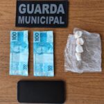 Homem procurado por pensão alimentícia é preso após tentar abandonar drogas em Araçatuba
