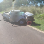 Motorista fica preso às ferragens após colisão com caminhão em Valparaíso